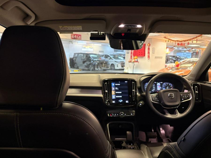 XC40 B4 Momentum - Image 5